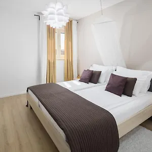Family Vacation Villa Žbandaj
